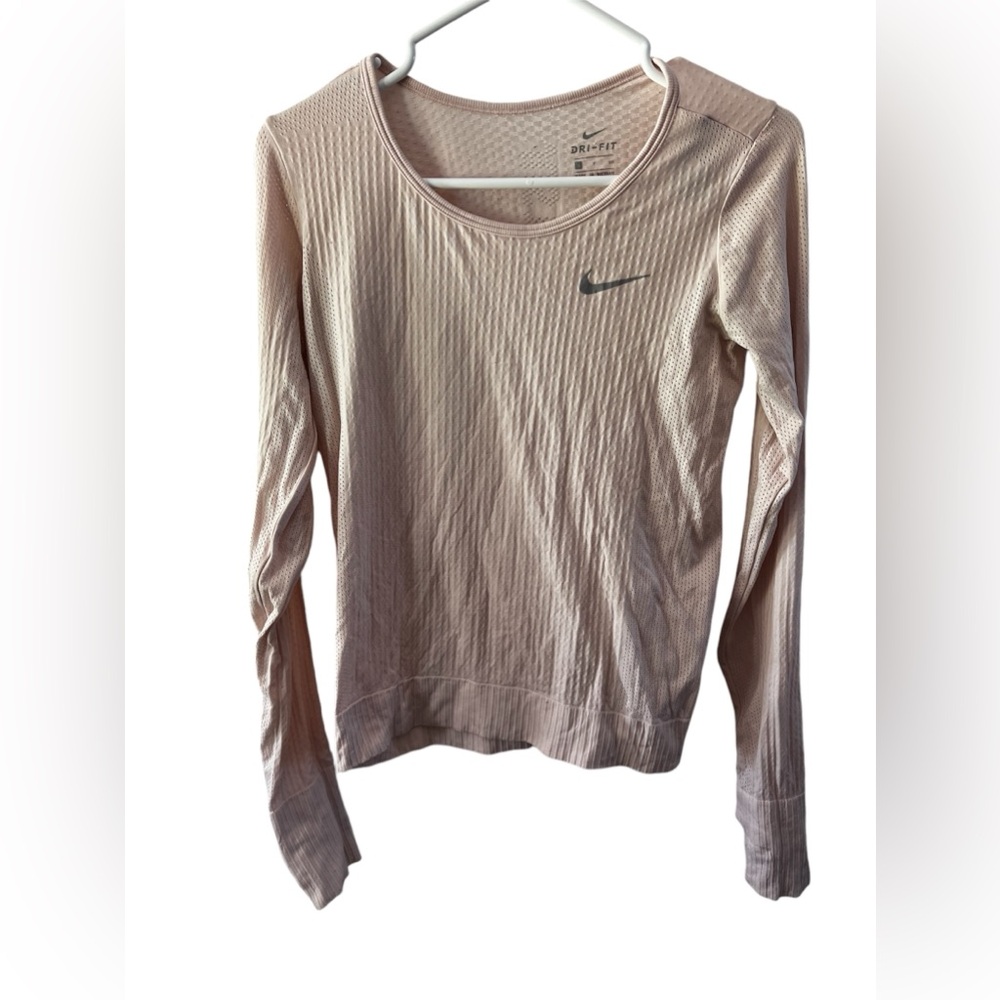 Nike Dri-fit long sleeve light pink